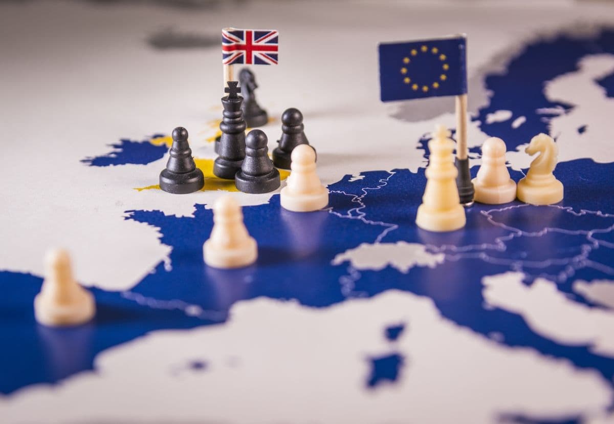 Map of England and Europe with chess pieces on apposing sides
